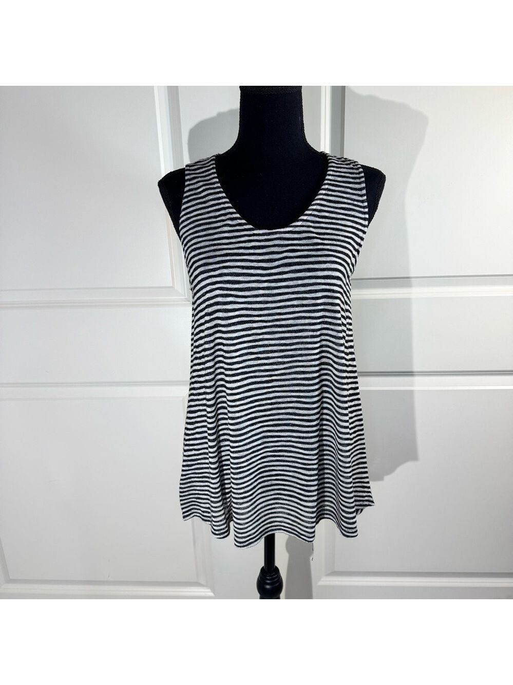 W5 Black and Cream Striped Tank Top Medium